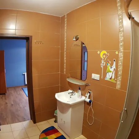 Wynajem Pokoi Pod Lasem Kwatera prywatna *