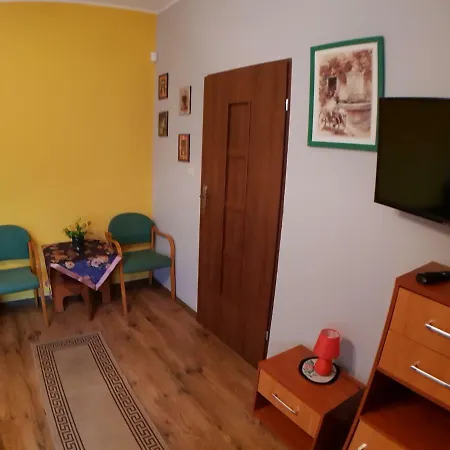 Wynajem Pokoi Pod Lasem