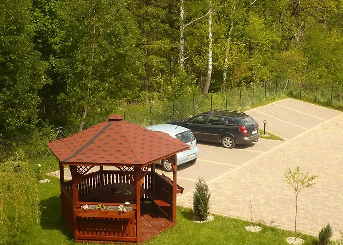 Wynajem Pokoi Pod Lasem Rum i privatbostad *